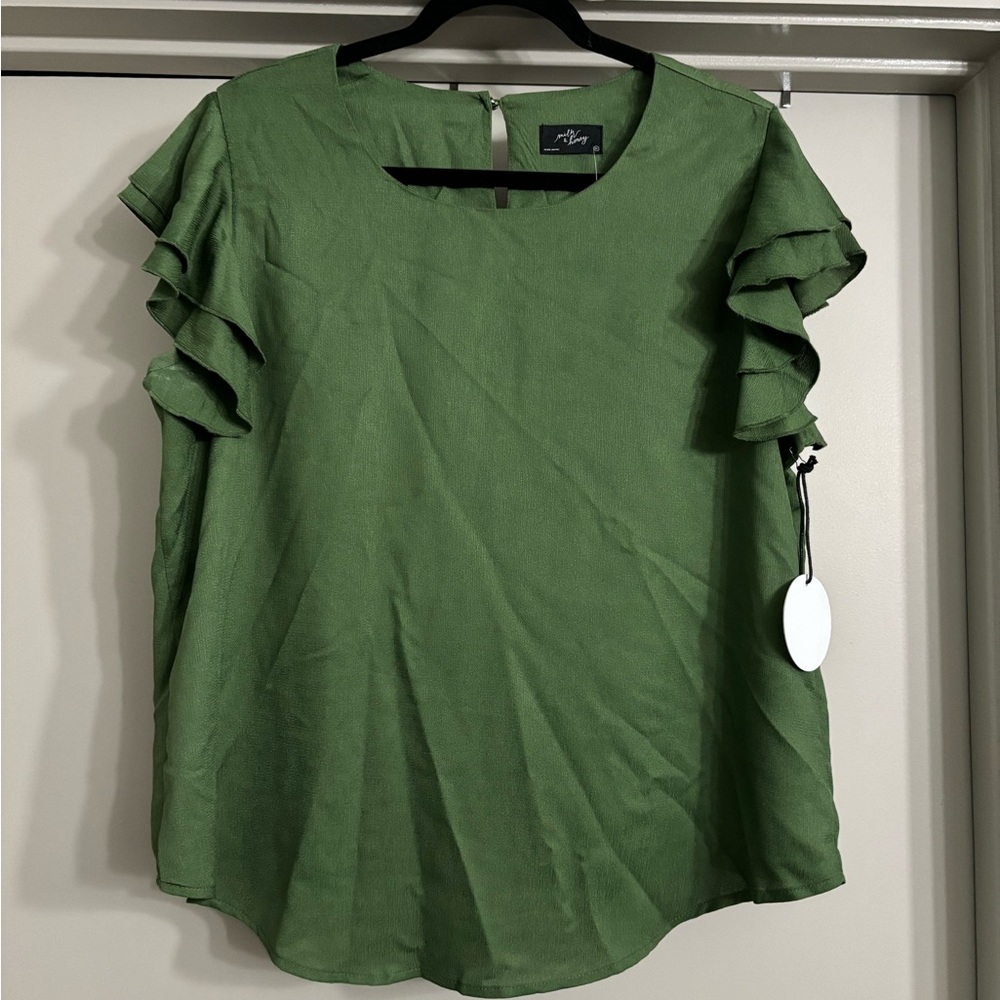 Green shirt